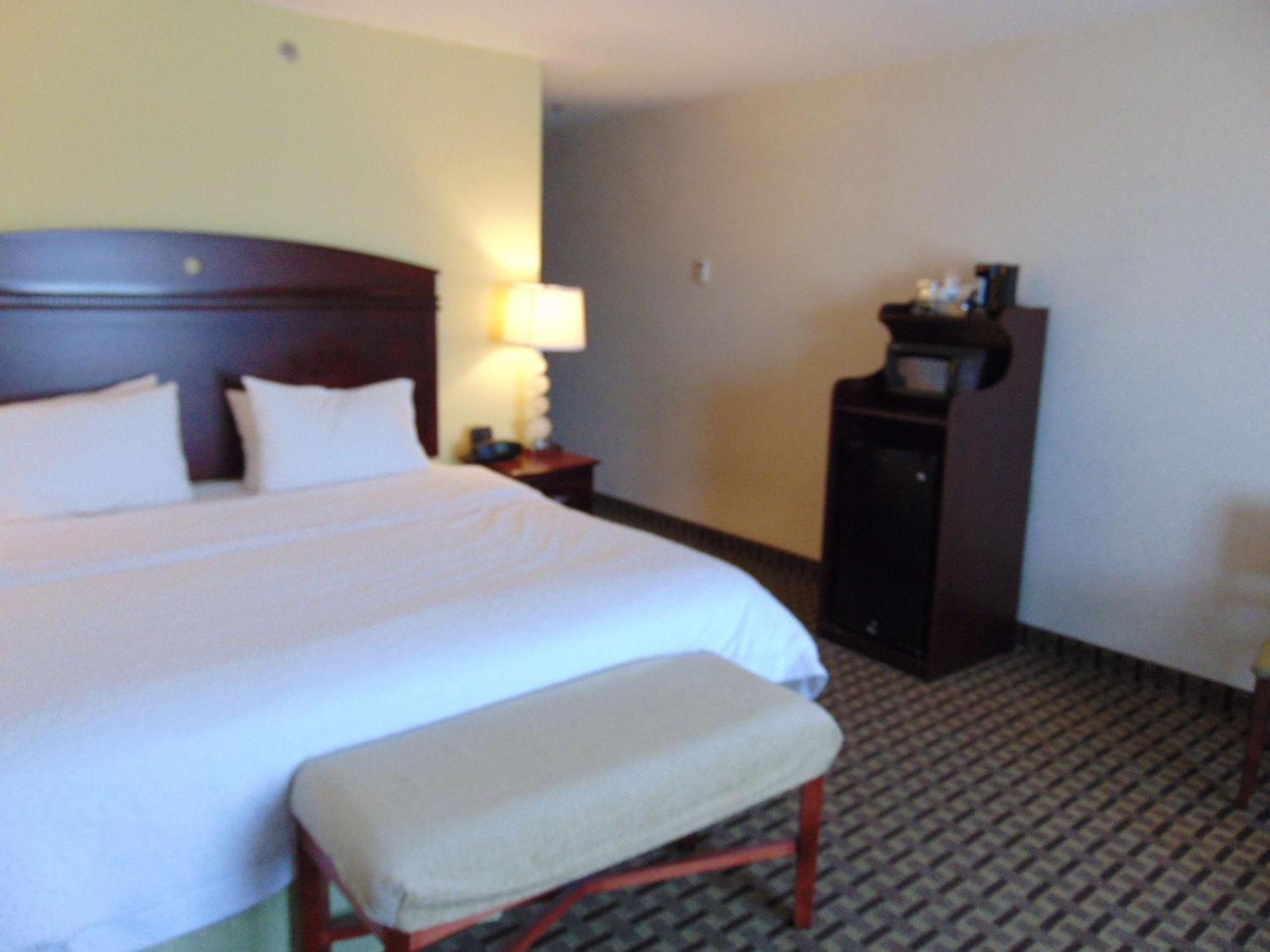 Hampton & Cleveland-mentor Hotel Mentor